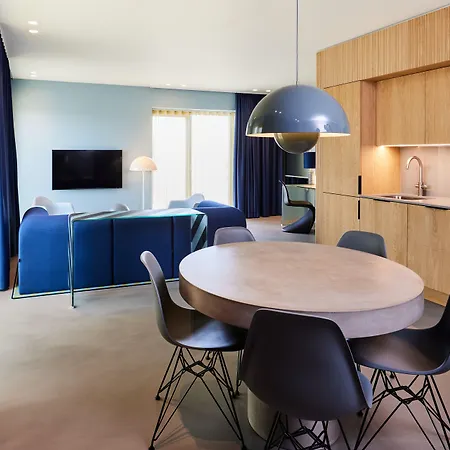 Kirk מלון וייל